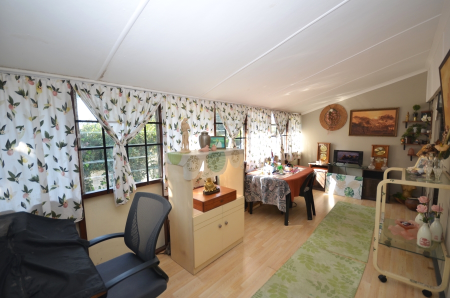 2 Bedroom Property for Sale in Bonza Bay Eastern Cape